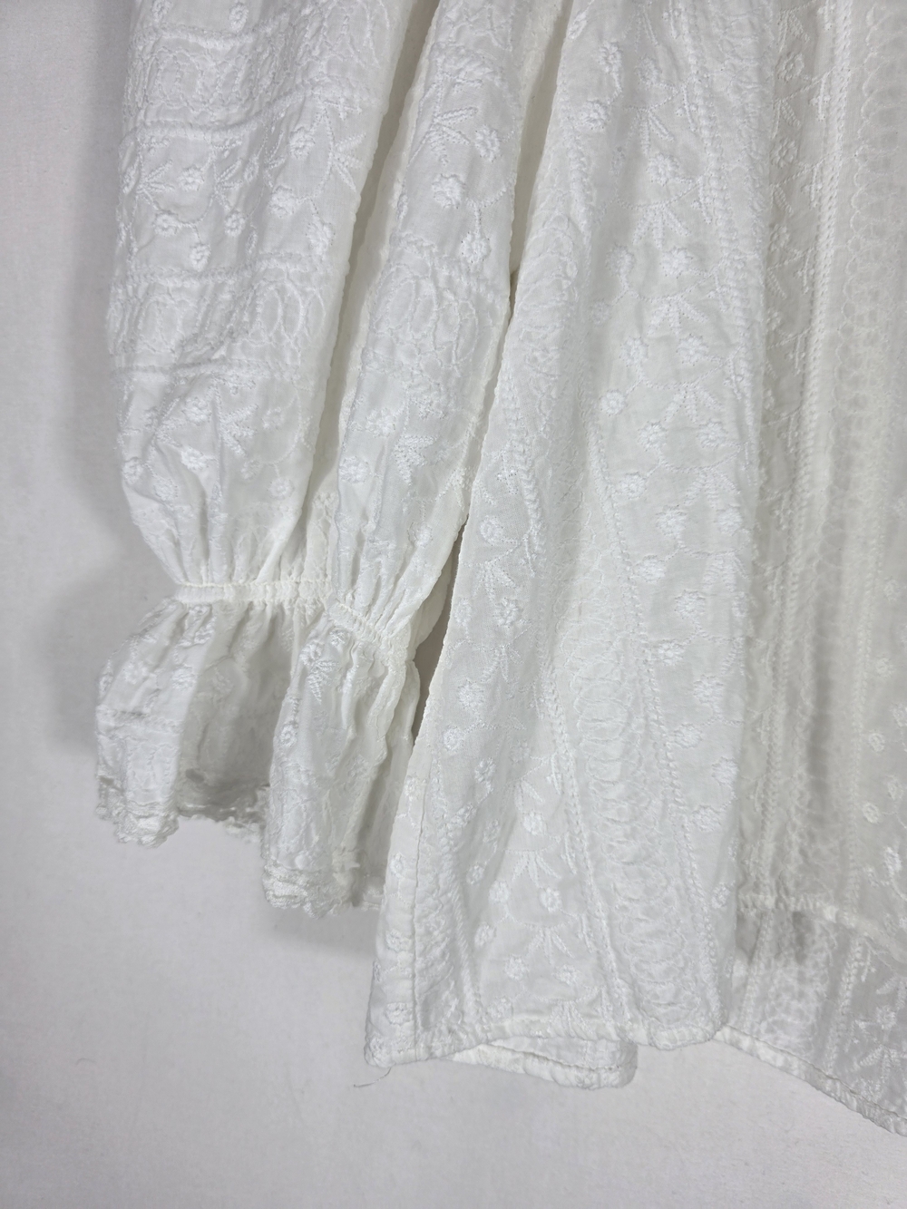 Maje White Embroidered Lace Blouse with Puff Sleeves - Picture 14 of 15